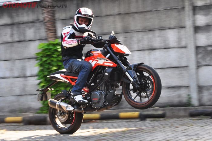 KTM Duke 250