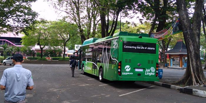 Transjakarta siapkan bus sedang dan besar