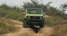 Dibekali Fitur Canggih, Suzuki Jimny Semakin Lincah di Trek Off-road