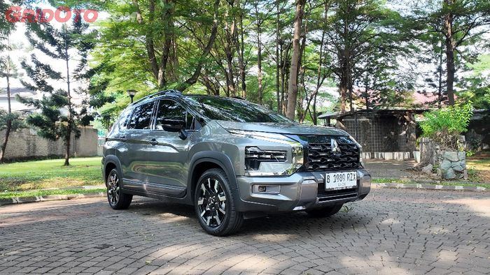 Mitsubishi Xpander Cross Premium CVT 2025