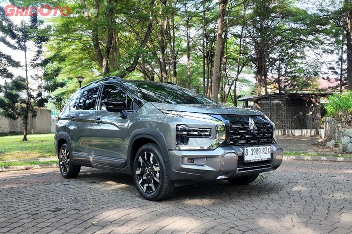 Mitsubishi Xpander Cross Premium CVT 2025