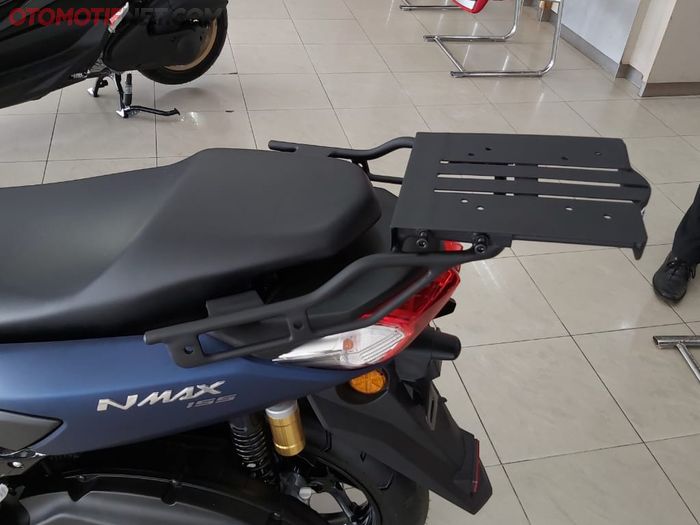 Bracket box geser dari Kucay untuk Yamaha All New NMAX