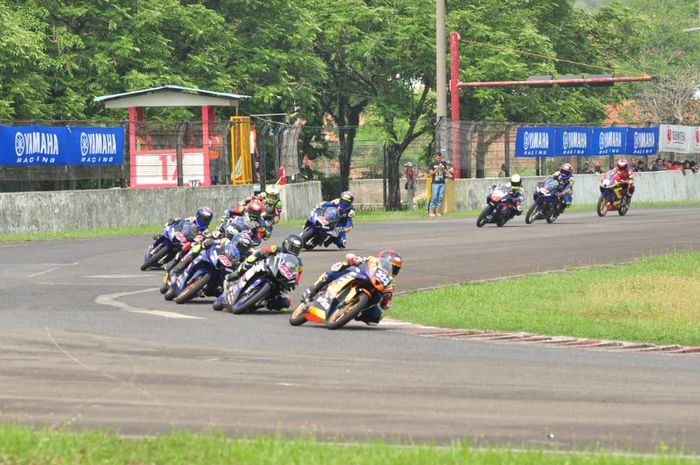 Kelas All New R15 Pro Rider