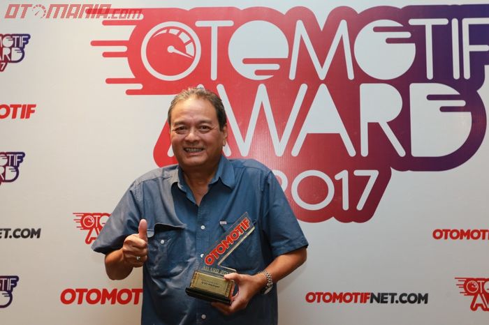 ia pernah menerima penghargaan untuk Genta Auto&amp;Sport sebagai 'Motorsport Promotor Of The Year' OTOMOTIF Award pada tahun 2016 dan 2017
