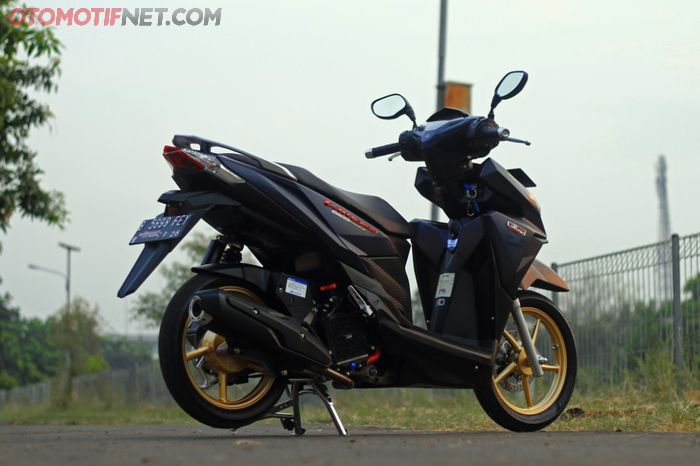Modifikasi Honda Vario 150 ala proper matic yang nyaman untuk tunggangan keluarga