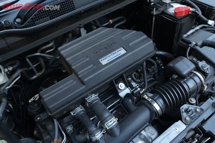 Mesin Honda CR-V Turbo berkapasitas 1.498 cc 4 silinder