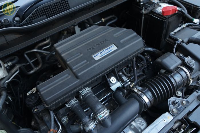 Mesin Honda CR-V Turbo berkapasitas 1.498 cc 4 silinder