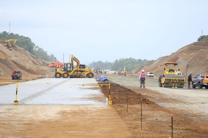 Pembukaan seluruh akses Jalan Tol Cisumdawu belum bisa dilakukan akhir Februari 2023 lalu.