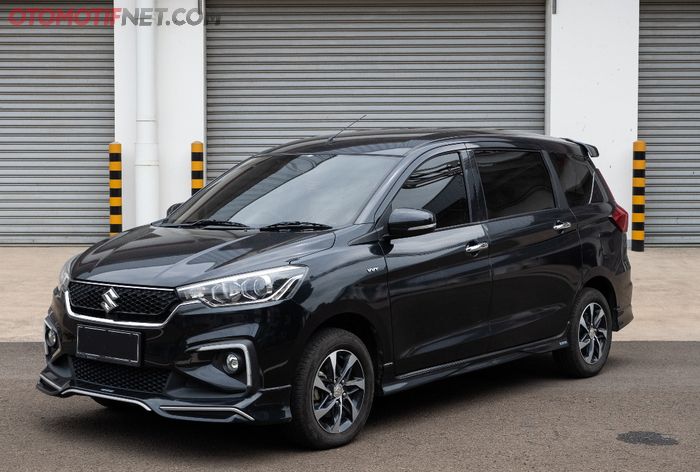 Ilustrasi All New Ertiga Suzuki Sport warna hitam