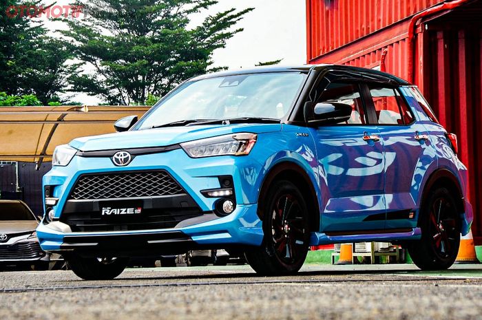Toyota Raize GR Sport Paling Laris, Ini Beda Tipe CVT dan TSS CVT