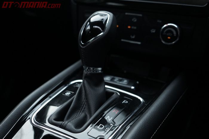 Transmisi otomatis Glory 580 dengan mode manual