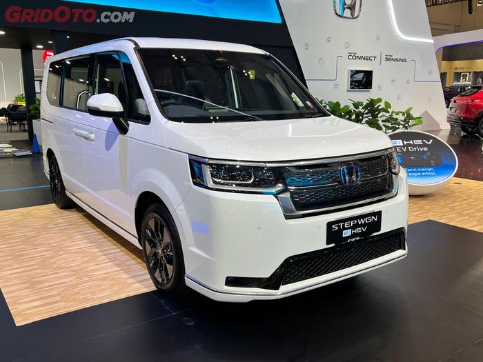 Honda Step WGN resmi diluncurkan di GIIAS 2025