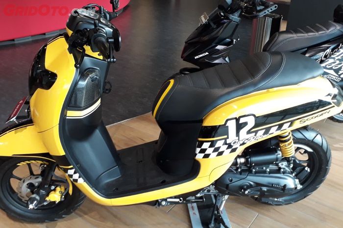 Bikin Pelek  Motor  Honda Kamu Keren  dengan Cat Baru Ini 