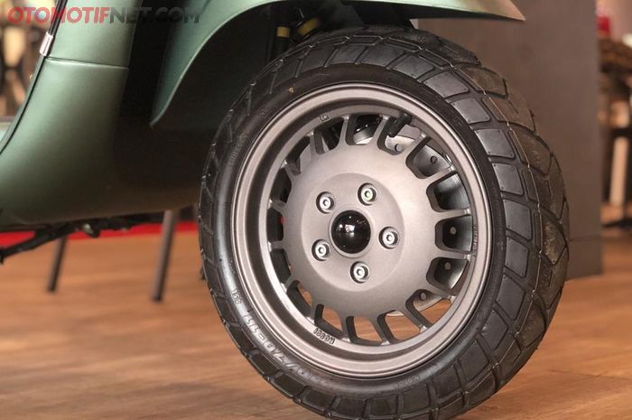  Vespa S dan LX Jadi Kece di Area Kaki Kaki Pelek Ini 