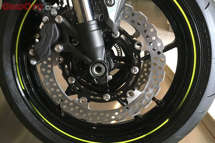 Hati Hati Ganti Ban Depan Motor Dengan Ukuran Yang Lebih Besar