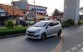 Edan! Daihatsu Ayla 1.2 Bisa Tembus 180 Kpj Tanpa Korek Mesin