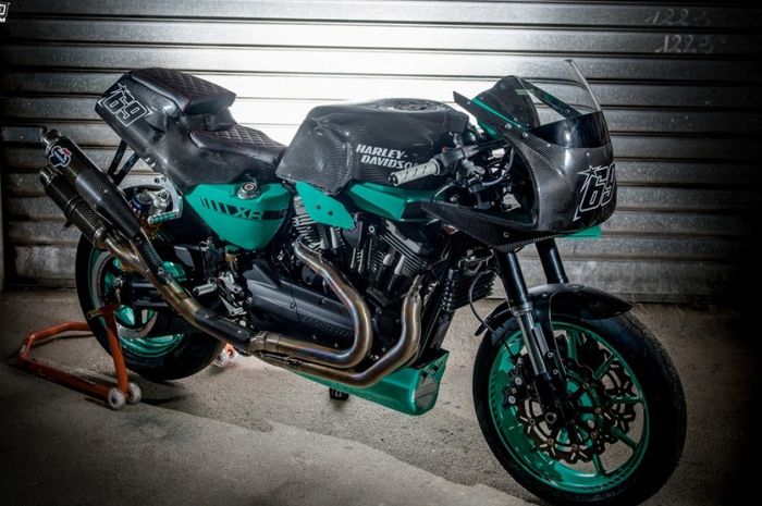 Harley-Davidson XR1200 modif ala MotoGP besutan Leonardo De Canio