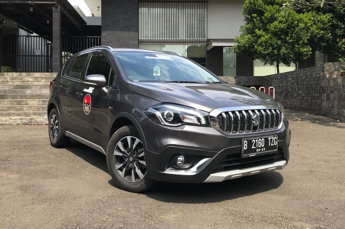 Kisaran harga Suzuki SX4 S-Cross tahun 2021 seken