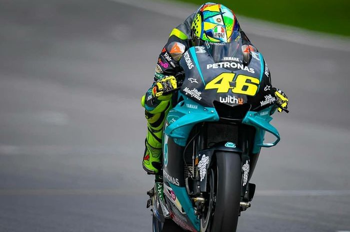 Hasil rekaan visual livery motor MotoGP Valentino Rossi di tim Petronas Yamaha