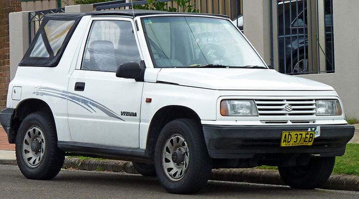 Suzuki Vitara generasi pertama