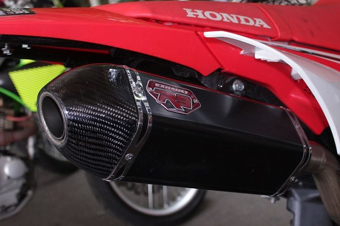 Knalpot R9, suara sangar tapi powernya masih terasa kurang maksimal saat kompetisi