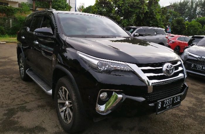 Toyota Fortuner Diesel tahun 2016 seken