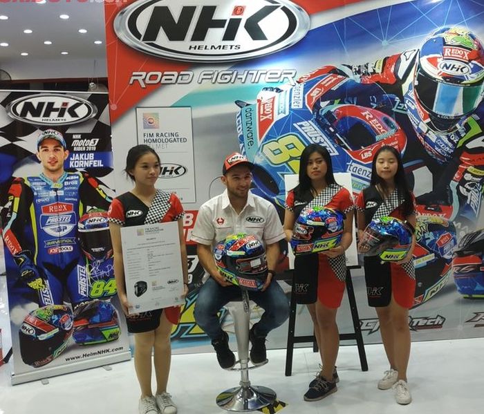 Jakub Kornfeil diundang secara langsung oleh pihak NHK untuk merilis kelima helm terbarunya di Indonesia.