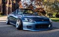 Honda S2000 Klimis Gaya Bagged, Kaki Mepet Aspal Dengan Camber Aduhai