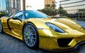 Waduh, Porsche 918 Spyder Dibungkus Emas? 