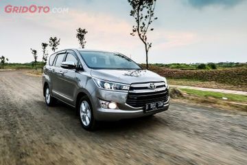 Harga Mobil Baru Makin Mahal, Toyota Kijang Innova Naik Hingga Rp ...