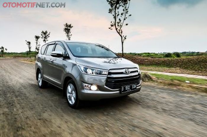 Toyota Kijang Innova Reborn