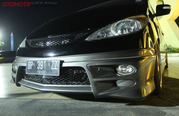 Body kit TRD Edition untuk Estima
