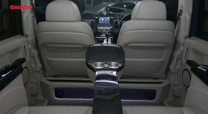 Total biaya modif interior Delica ditaksir sampai angka Rp 200 jutaan