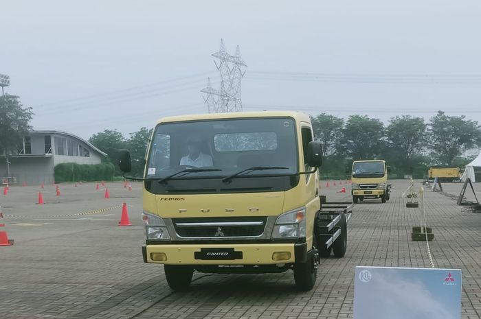 Mitsubishi Fuso Canter, siap masuk Euro 4