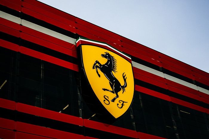 Ferrari diperkirakan sangat kuat untuk memperebutkan gelar juara dunia di musim 2018