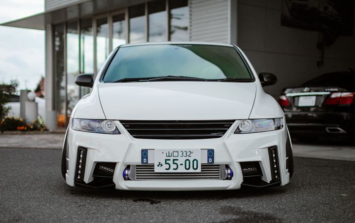 Bumper depan Honda Odyssey yang makin futuristik