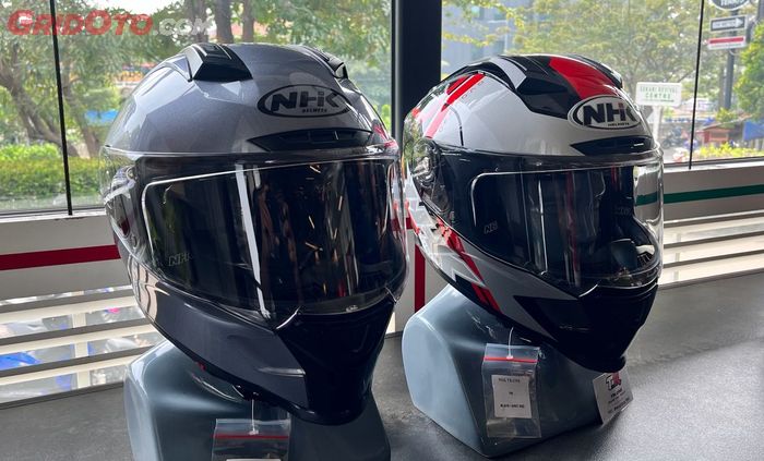 NHK TR-One Series dengan warna solid dan grafis.