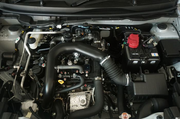 Ilustrasi mesin 3 silinder berkapasitas 1.000 cc milik Toyota Raize yang sudah disuntik turbocharger