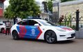 Tesla Model 3 Pakai Livery Polisi, Jadi Mobil Patroli?