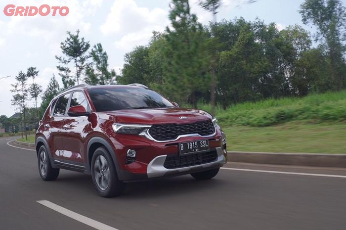 Kia Sonet Premiere IVT