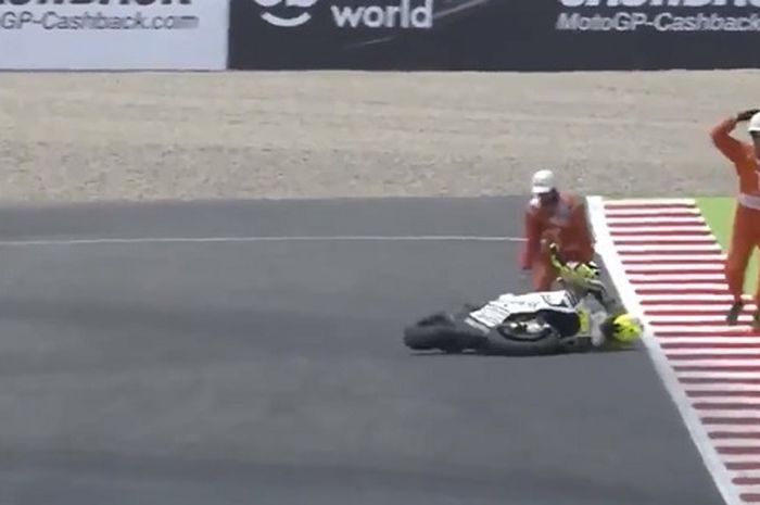 Alvaro Bautista terjatuh (lagi) di GP Catalunya