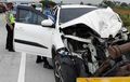Seruduk Sedan BMW di Tol Nganjuk, Toyota Rush Ringsek Telan Satu Korban Jiwa, Kejadian Sehari Setelah Vanessa Angel 