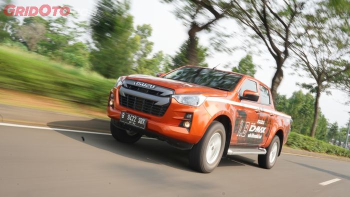 Efisiensi bahan bakarnya sangat irit di rute Dalam Kota berkecepatan rata-rata 22 km/jam