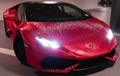 Desainer Seksi Bungkus Huracan Dengan 1,3 Juta Kristal Swarovski 