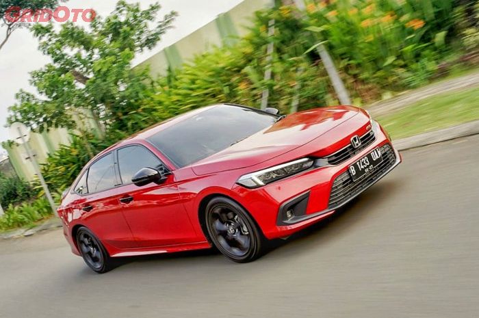 Honda Civic RS generasi 11 