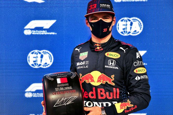 Max Verstappen meraih pole position pada seri pembuka F1 2021 di Bahrain
