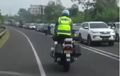 Keren... Polisi Infokan Buka Tutup Jalur Puncak Naik Moge, Pakai Atraksi Segala