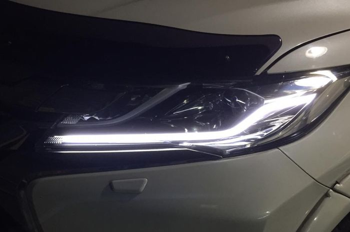 DRL All New Pajero Sport setelah diperbaiki di bengkel SACS Asia Jaya Motor.