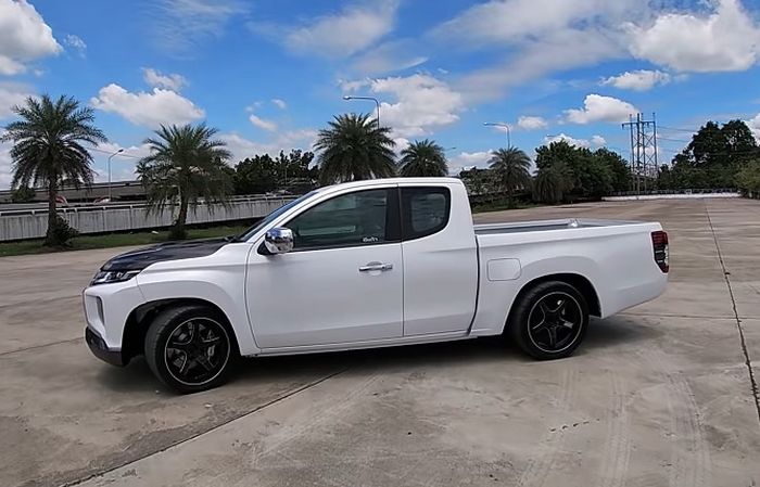 Modifikasi Mitsubishi Triton baru adopsi gaya racing minimalis