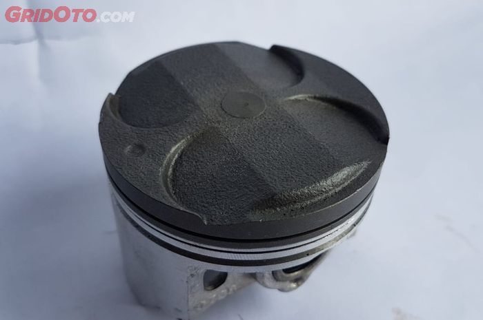 Piston 62 mm kepunyaan Kawasaki Ninja 250 FI